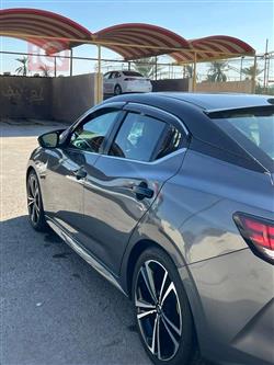 نيسان سنترا